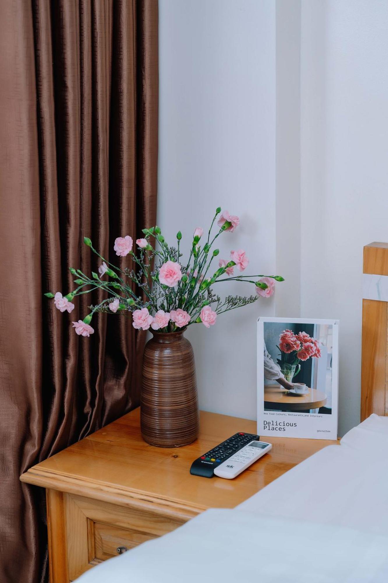 Cat Ba Rose Nhung Hotel Dong Khe Sau ภายนอก รูปภาพ