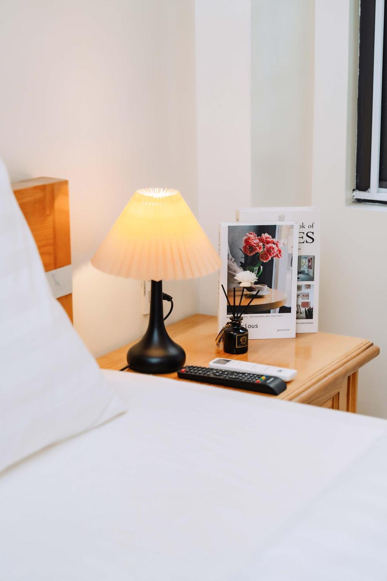 Cat Ba Rose Nhung Hotel Dong Khe Sau ภายนอก รูปภาพ